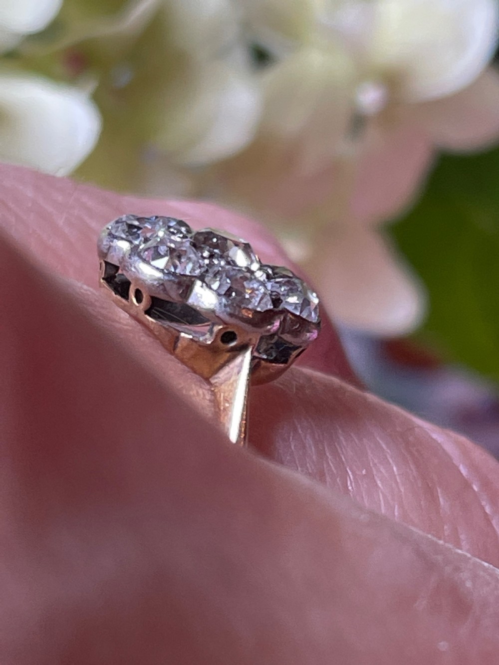 Early 20th Century Daisy Head Cluster Ring View II