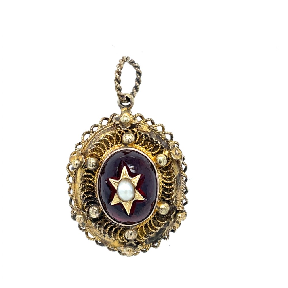 Victorian Garnet and Pearl Memorial Glazed Locket