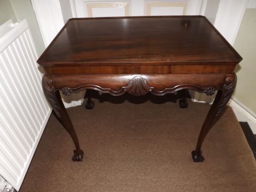 Late C19th George II Style Irish Carved Mahogany Silver or Centre Table.