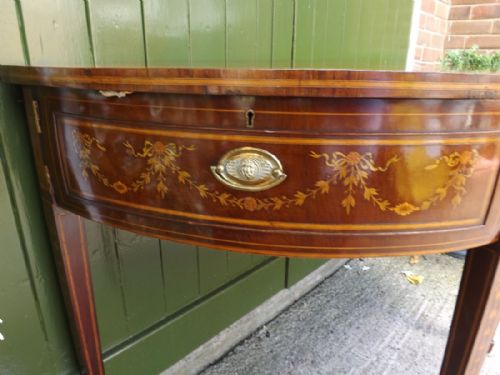LATE C18TH GEORGE III PERIOD MAHOGANY DEMILUNE SIDE OR PIER TABLE WITH PROFUSE NEOCLASSICAL STYLE INLAY - ADDITIONAL PHOTO 3