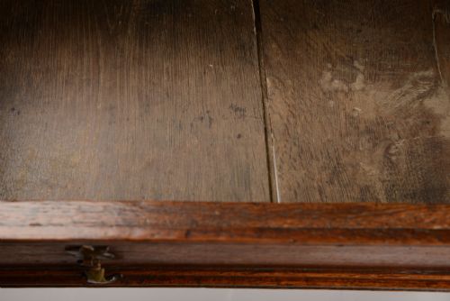 SUBSTANTIAL C17TH OAK SIDE TABLE - ADDITIONAL PHOTO 5