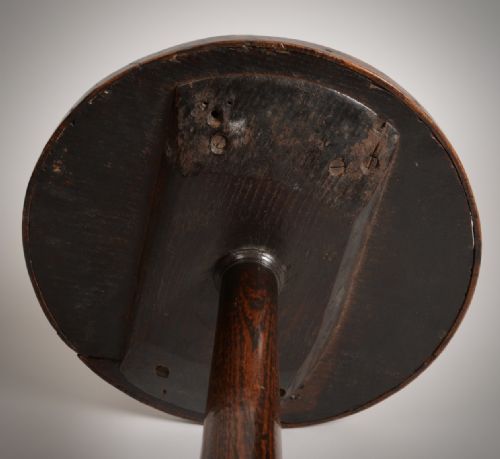 C18TH WINE TABLE CANDLE STAND - ADDITIONAL PHOTO 2