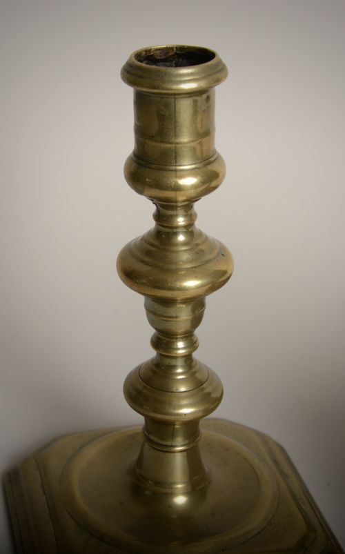 RARE PAIR OF LATE 17TH CENTURY CANDLE STICKS - ADDITIONAL PHOTO 1