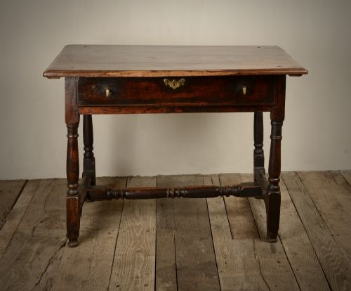 rare 18th c yew wood writingconsole table - CATEGORY: ANTIQUE TABLES - DATED 18TH CENTURY
