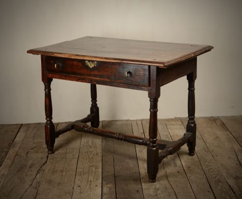 RARE 18TH C YEW WOOD WRITINGCONSOLE TABLE - ADDITIONAL PHOTO 1