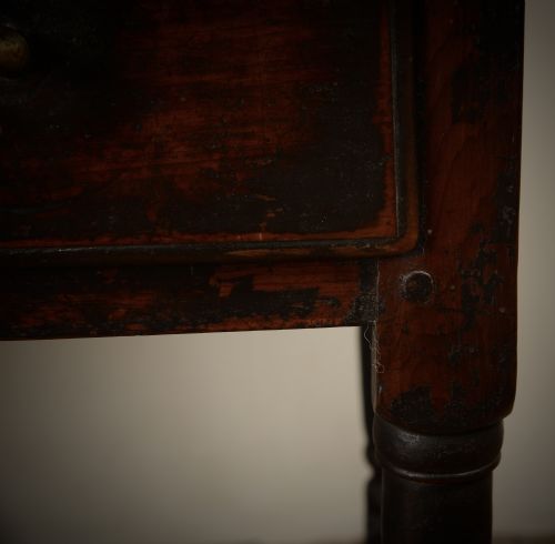 RARE 18TH C YEW WOOD WRITINGCONSOLE TABLE - ADDITIONAL PHOTO 7