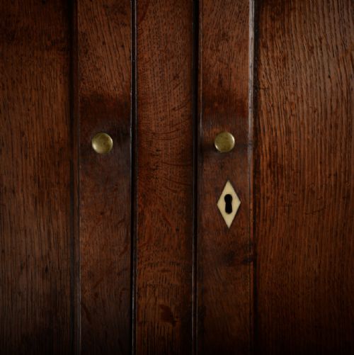 WELSH OAK CUPBOARD DEUDDARN - ADDITIONAL PHOTO 1