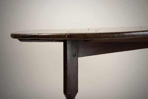 RARE LATE 17THC CRICKET TABLE - ADDITIONAL PHOTO 4