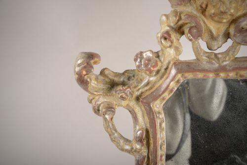 SMALL C18TH VENETIAN MIRROR - ADDITIONAL PHOTO 2