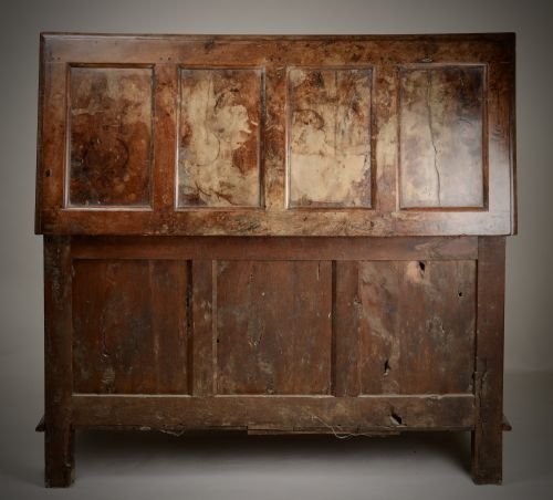 RARE SOLID YEW WOOD CHEST - ADDITIONAL PHOTO 12