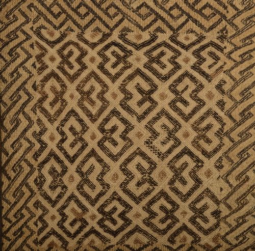 EARLY 20TH CENTURY KUBA CLOTH - ADDITIONAL PHOTO 1