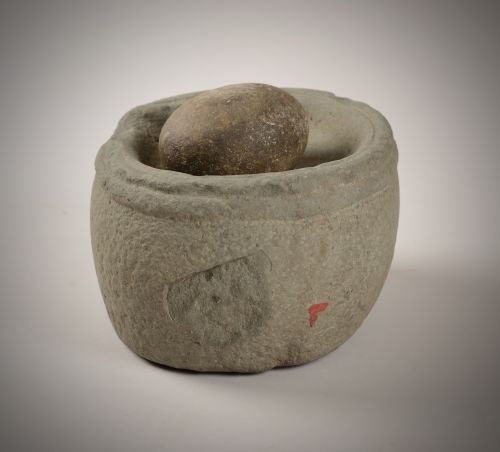 EARLY STONE BOWL AND GRINDER - ADDITIONAL PHOTO 2