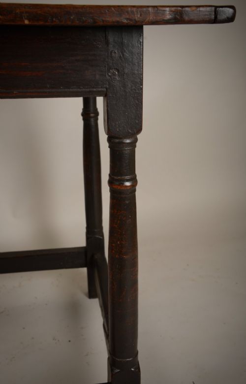 RARE PAIR OF EARLY OAK CENTRE TABLES CONSOLE TABLES - ADDITIONAL PHOTO 1