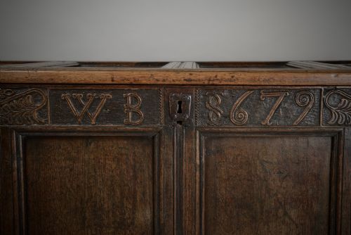 DATED C17TH WESMORLAND OAK CHEST MULE CHEST - ADDITIONAL PHOTO 1