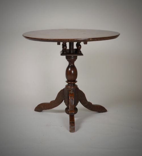 Exemplary Early Tripod Table