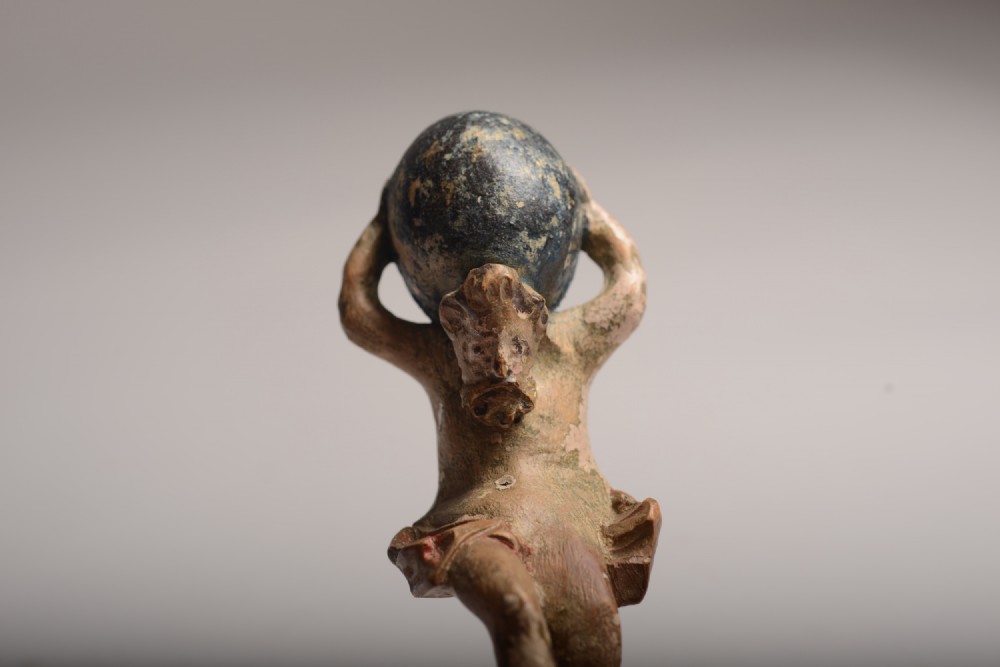17thc Atlas sculpture View V