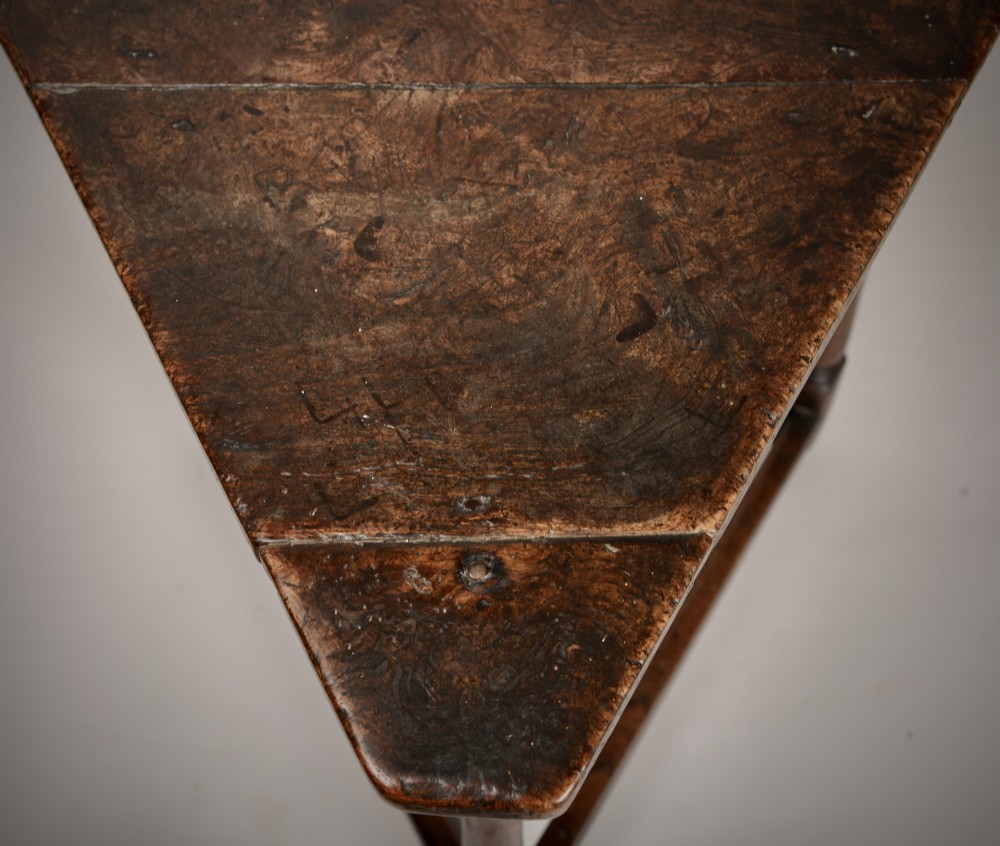 Rare early 18th C cricket table with burr walnut top View V