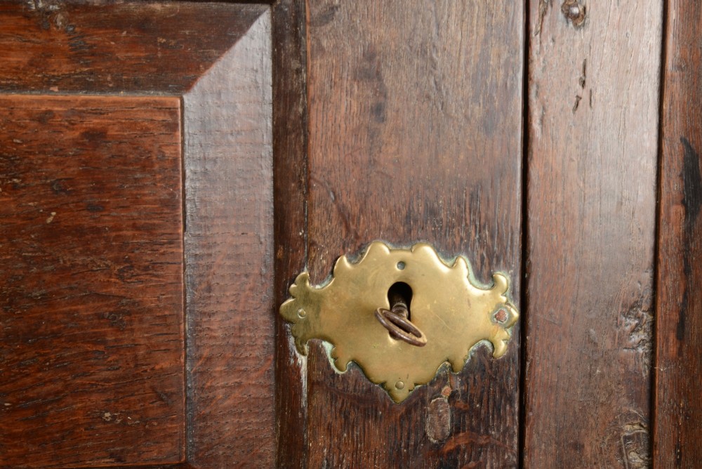 Early Welsh oak corner cabinet View V