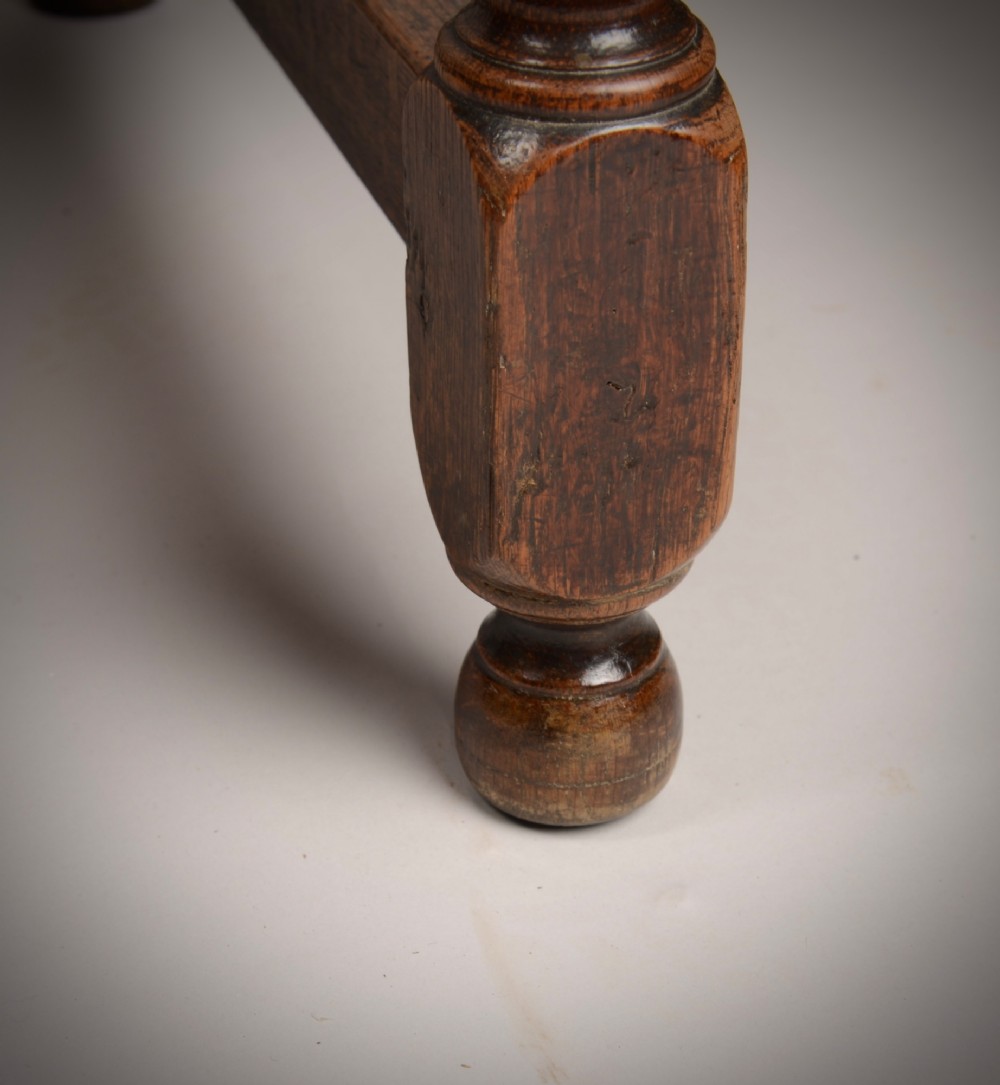 Substantial C17th oak side table View III