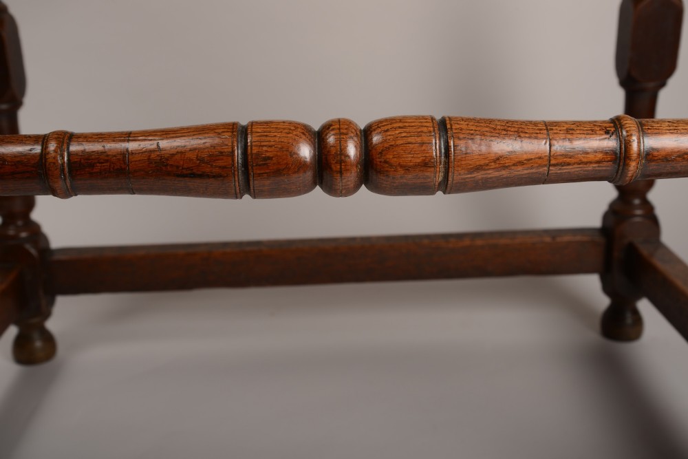 Substantial C17th oak side table View IV