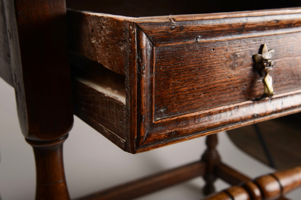 Substantial C17th oak side table View VI
