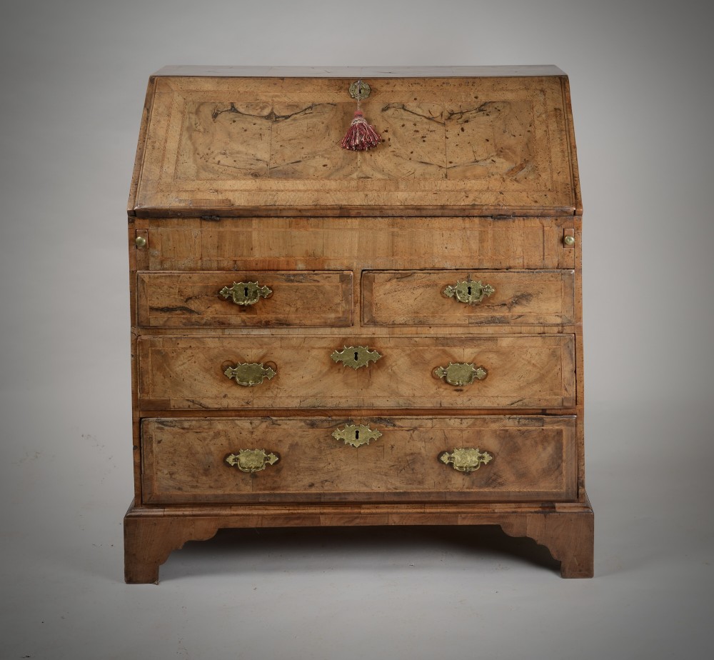 Fine George 11 walnut bureau