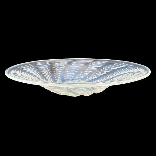 ONDES ART DECO OPALESCENT GLASS PLATE BY R LALIQUE - ADDITIONAL PHOTO 1