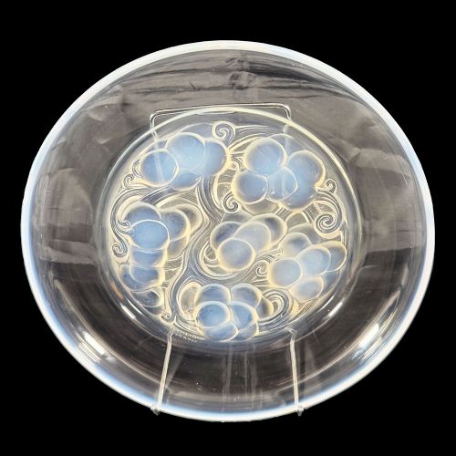 marienthal art deco opalescent glass plate by r lalique - CATEGORY: ANTIQUE GLASS - DATED 1920