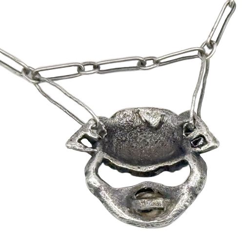 An Art Nouveau silver chain necklace featuring three crab motif drops, each holding an iridescent river pearl. View VII