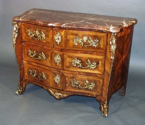 Louis Xv Commode