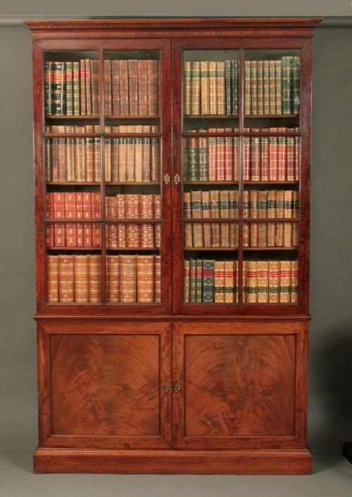 Chippendale Bookcase