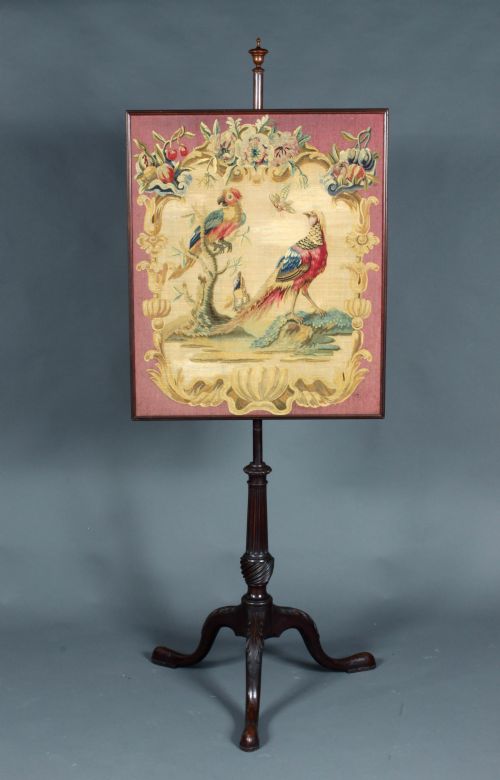 Chippendale Pole Screen