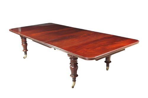 Early Victorian Mahogany Dining Table