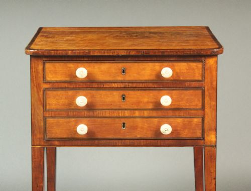 GEORGE III SATINWOOD SEWING TABLE - ADDITIONAL PHOTO 5