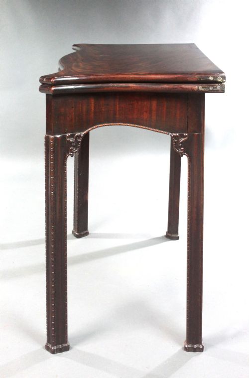 ANTIQUE CHIPPENDALE MAHOGANY CARD TABLE - ADDITIONAL PHOTO 4