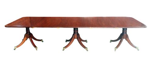 REGENCY MAHOGANY THREE PILLAR DINING TABLE - ADDITIONAL PHOTO 1
