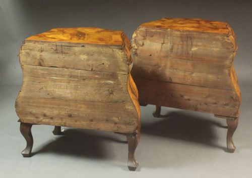 PAIR OF 18TH CENTURY STYLE BEDSIDE CHESTS - ADDITIONAL PHOTO 5