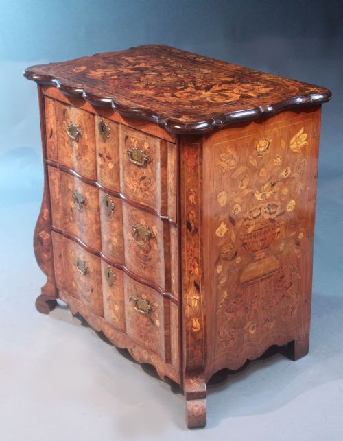 DUTCH MARQUETRY CHEST - ADDITIONAL PHOTO 2