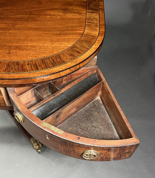 REGENCY MAHOGANY CENTRE TABLE IN THE MANNER OF GILLOWS - ADDITIONAL PHOTO 7