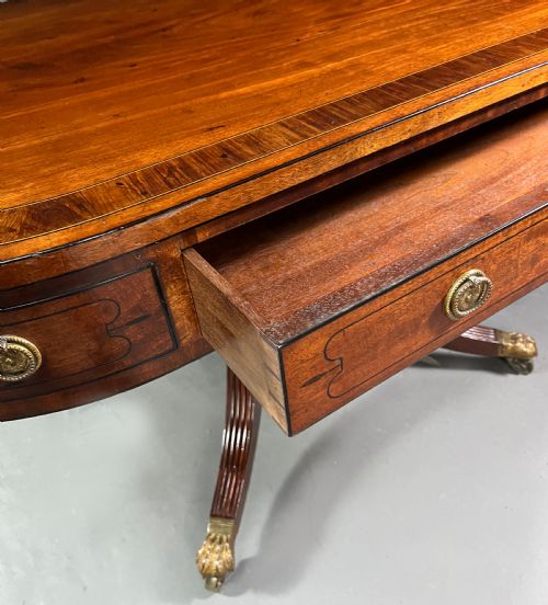 REGENCY MAHOGANY CENTRE TABLE IN THE MANNER OF GILLOWS - ADDITIONAL PHOTO 8