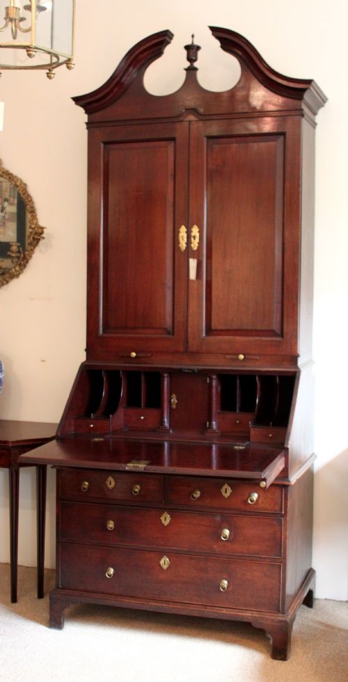 ANTIQUE GEORGIAN MAHOGANY BUREAU BOOKCASE - ADDITIONAL PHOTO 1