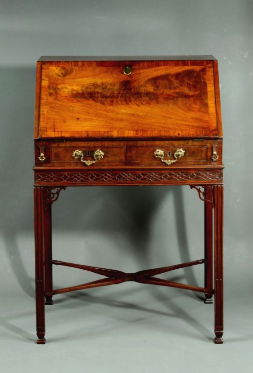 ANTIQUE CHIPPENDALE MAHOGANY BUREAU ON STAND - ADDITIONAL PHOTO 1