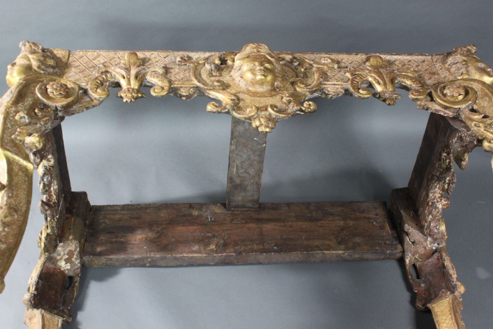 Late 17th Century gilt wood console table View VIII