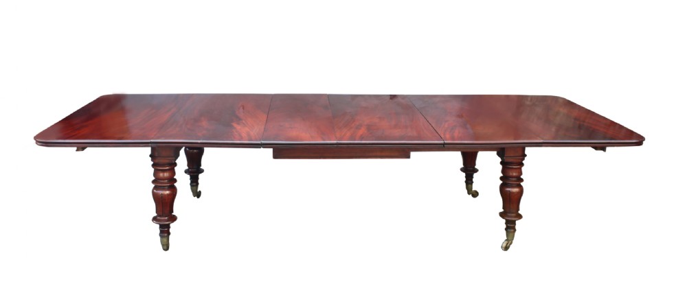 Early Victorian mahogany dining table View VI