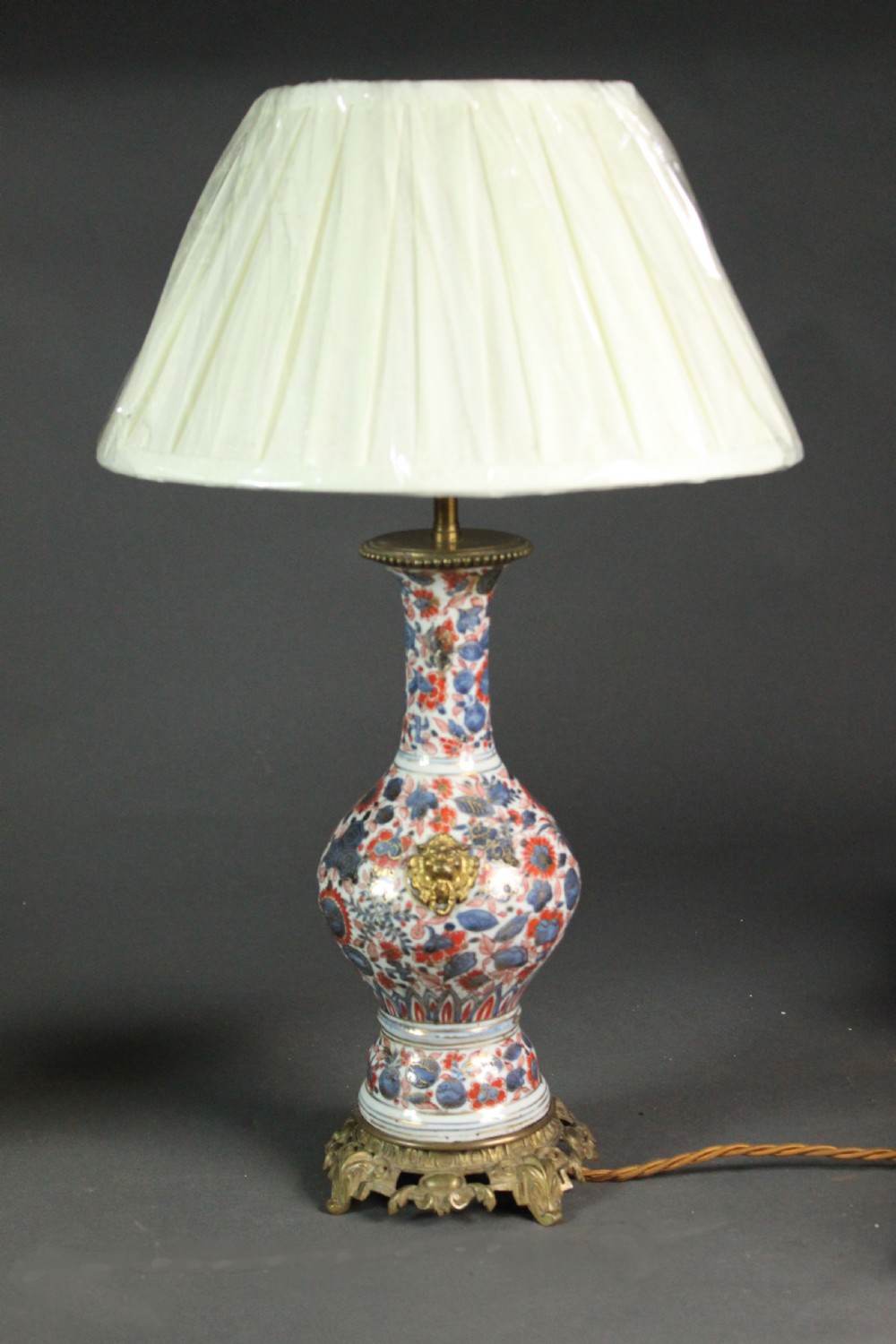 Pair of Chinese Imari lamps View IV