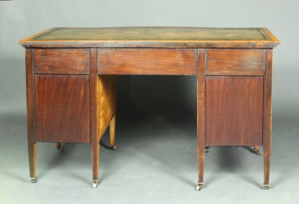Satinwood inlaid dressing table by Edwards and Roberts, formerly owned by Maureen Swanson the fllm actress View VIII