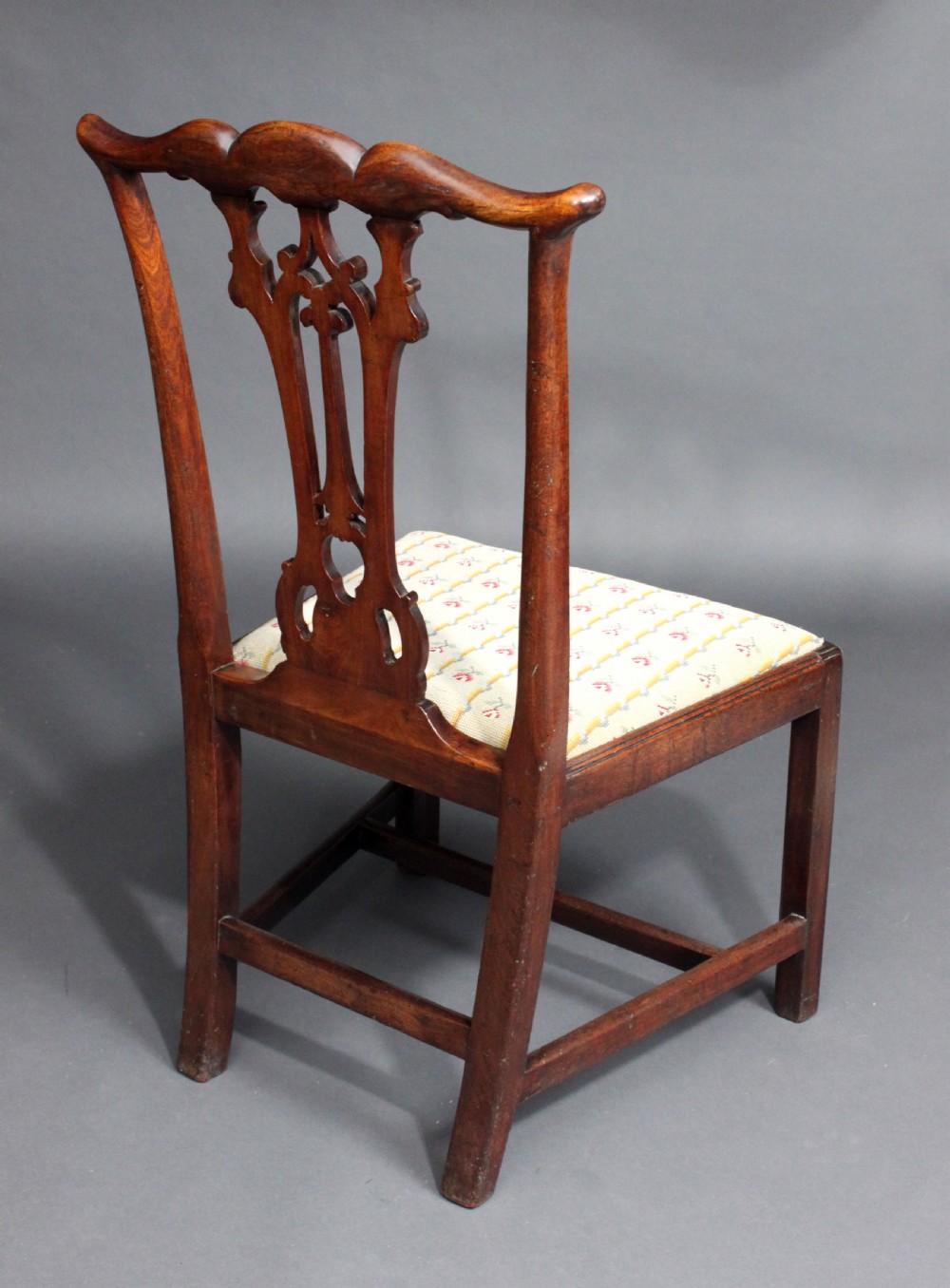 Set of 6 Chippendale period chairs View IV