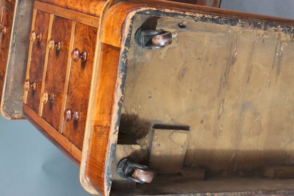 Walnut pedestal desk View VII