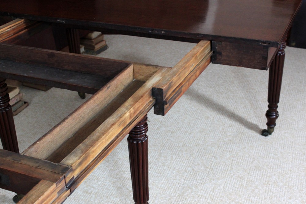 Regency Mahogany Extending Dining Table Attributed to Gillows of Lancaster View VI