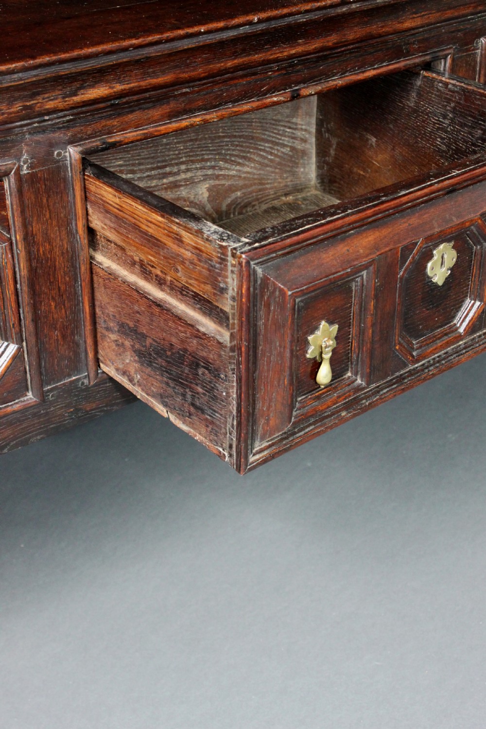 17th Century Oak Serving Dresser View VIII